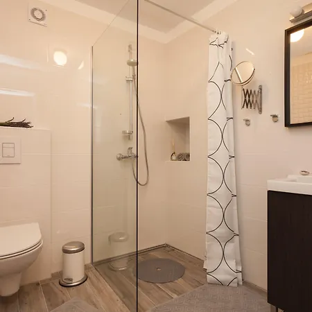 And Hey 招待所 4*